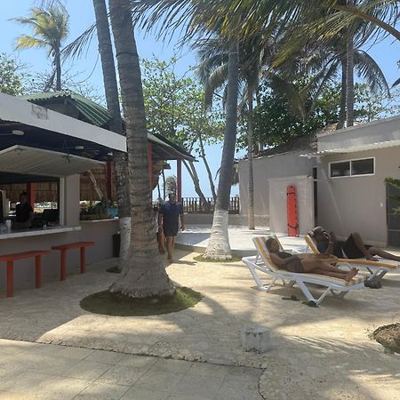 Playa Palmeras Beach Resort Cartagena 外观 照片